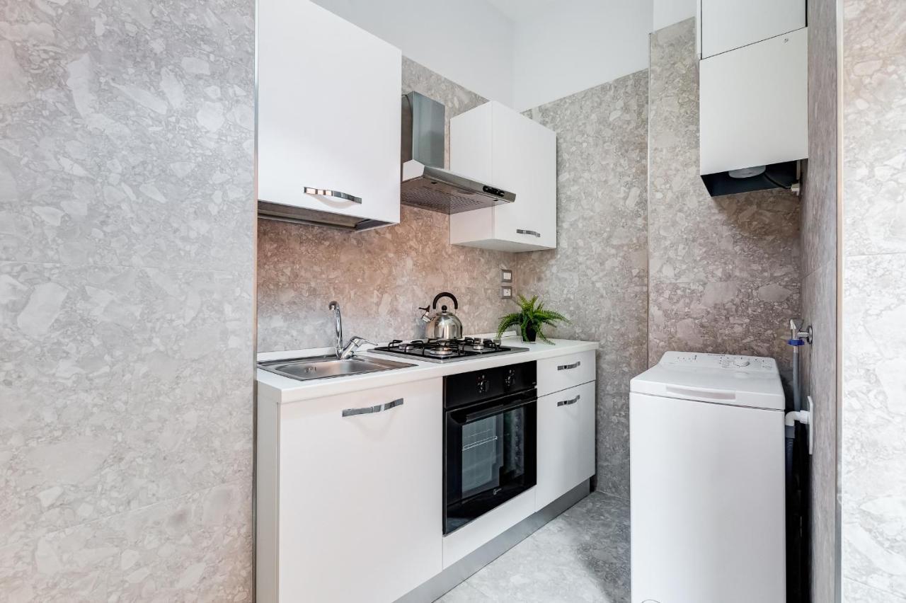 Trevi Fountain - Shabby - Romedreamhome Exterior photo